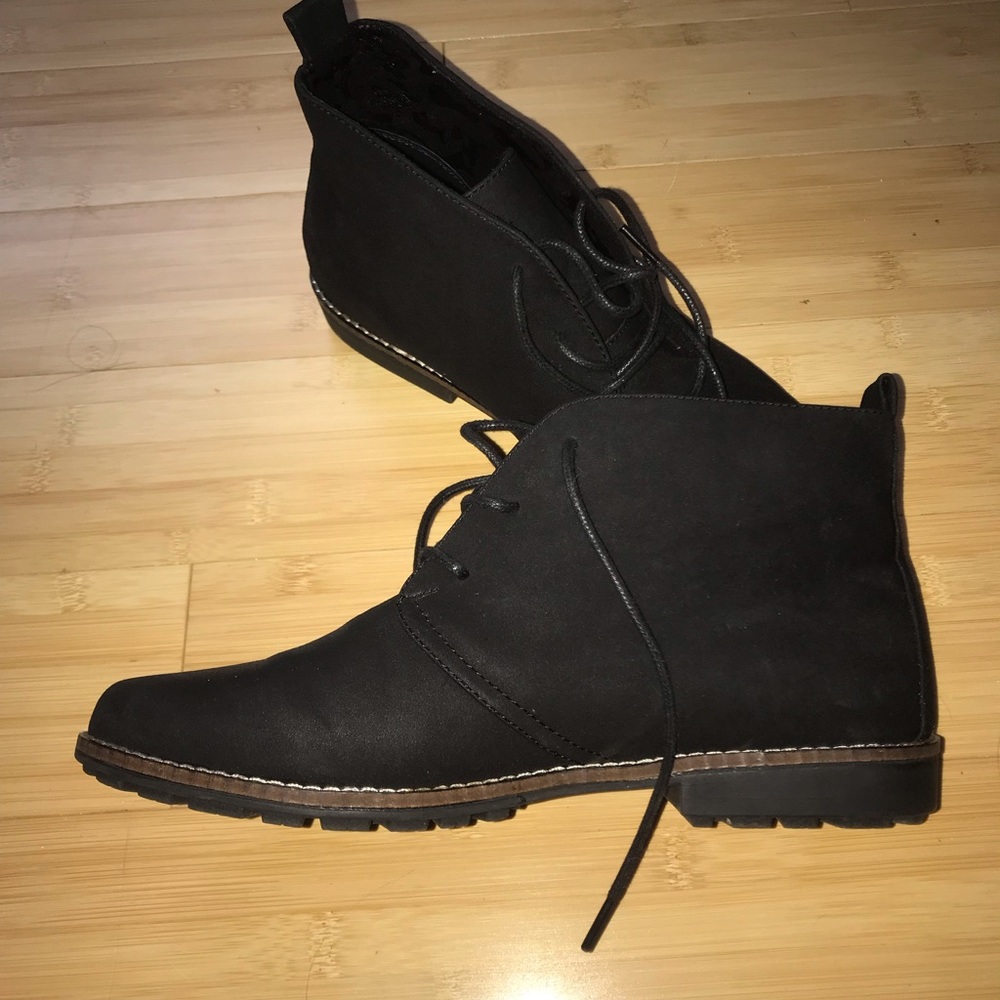 Ankel booties